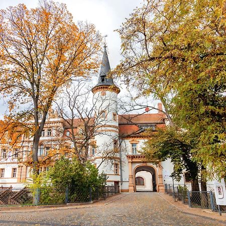 Hotel Schloss Schkopau 外观 照片