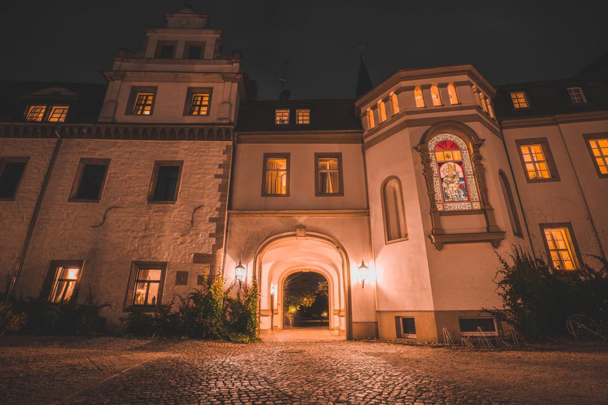 Hotel Schloss Schkopau 外观 照片