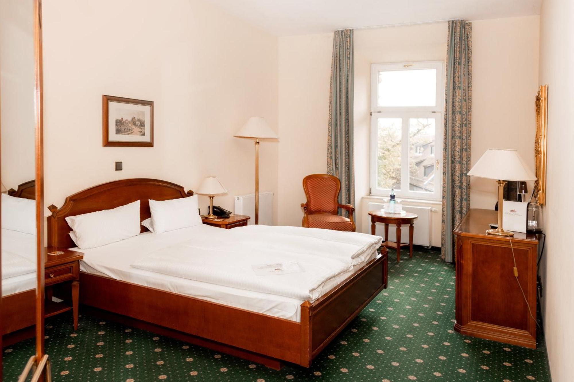 Hotel Schloss Schkopau 外观 照片