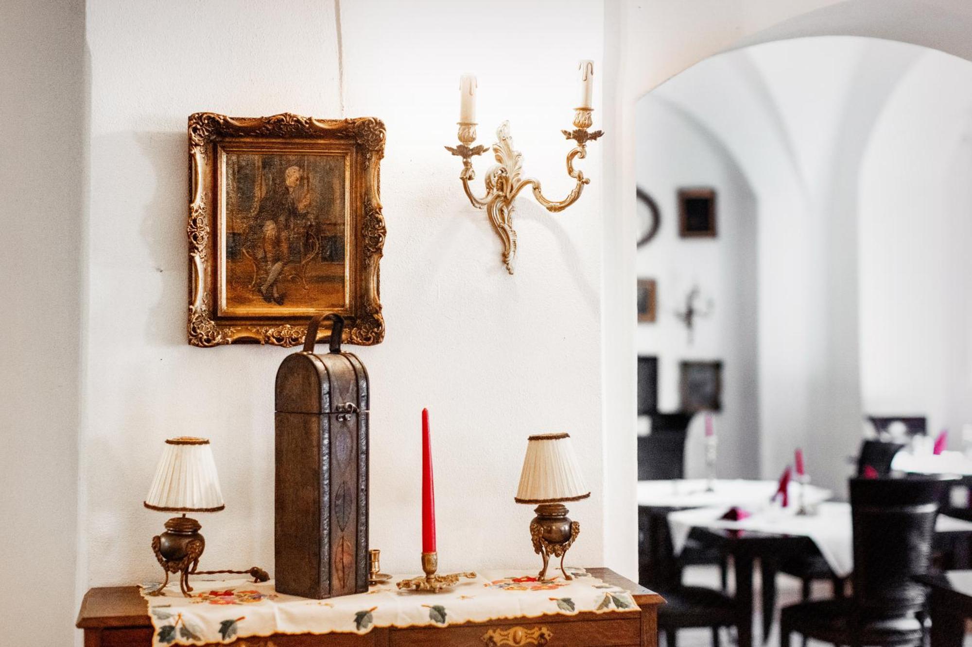 Hotel Schloss Schkopau 外观 照片
