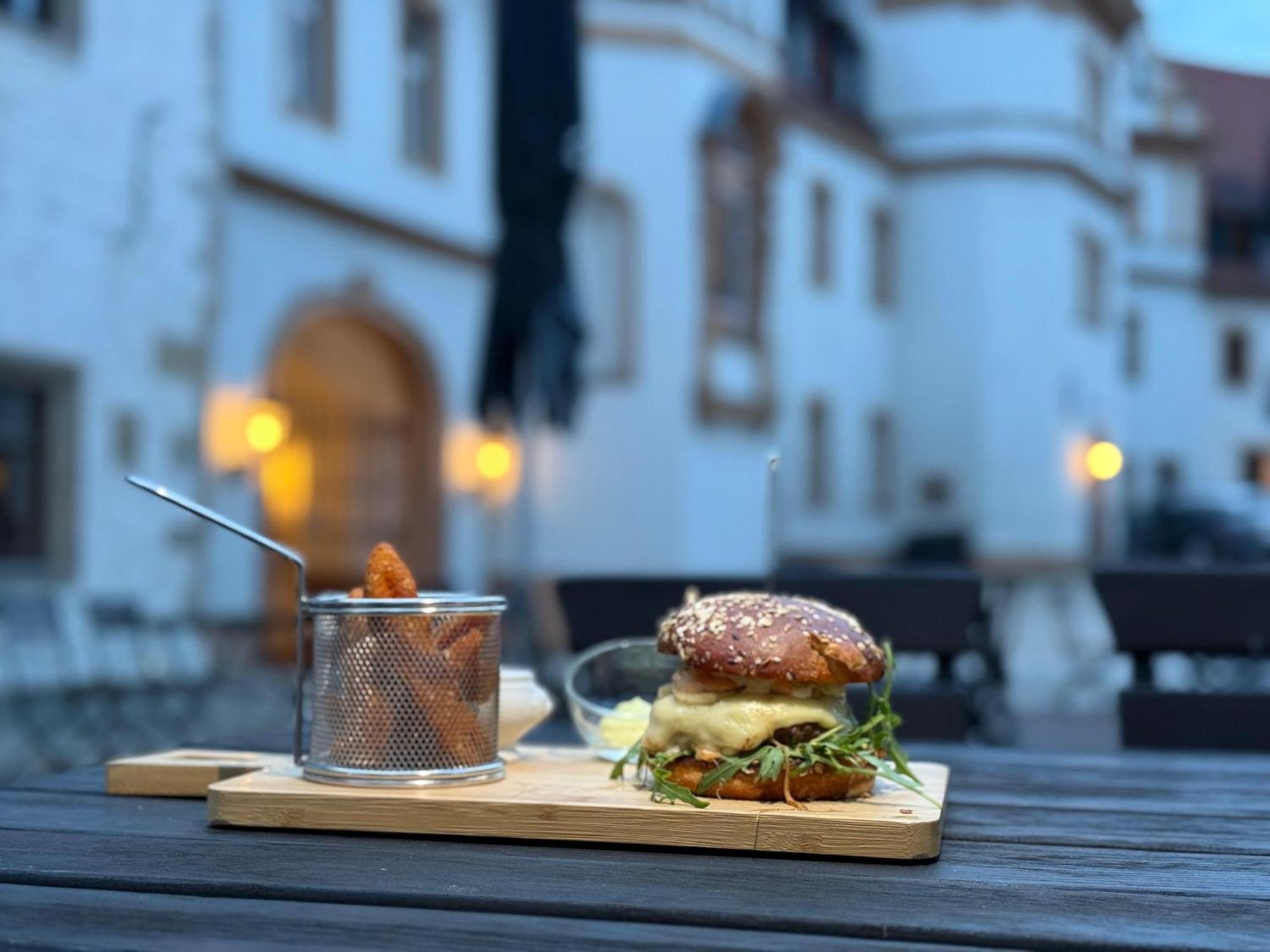 Hotel Schloss Schkopau 外观 照片