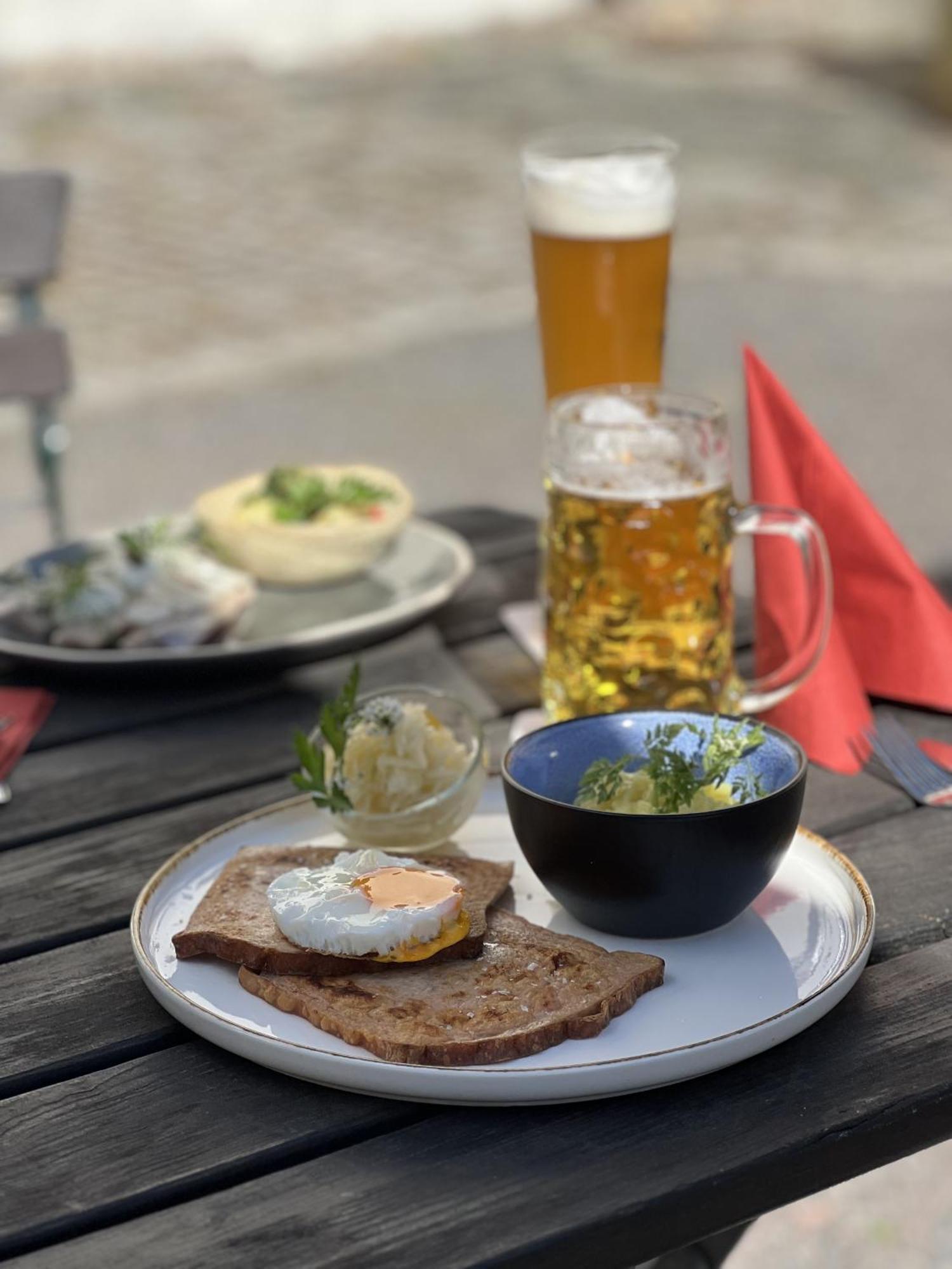 Hotel Schloss Schkopau 外观 照片